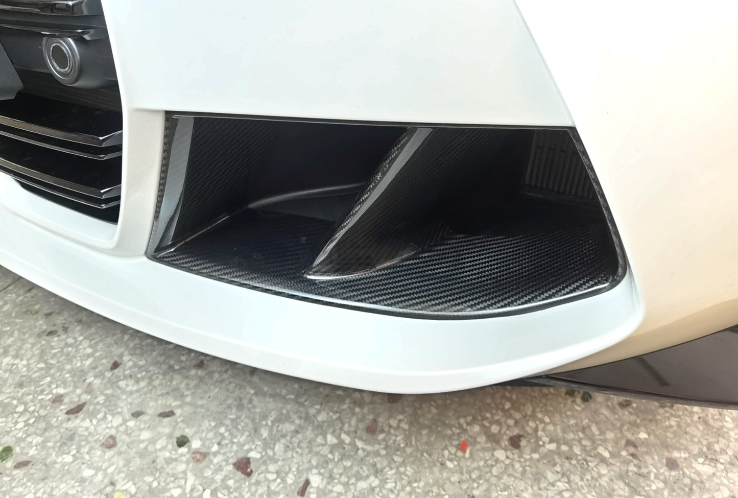 M Performance Style Pre Pregged Dry Carbon Front Ducts for BMW M3 G80/G81 / M4 G82/G83