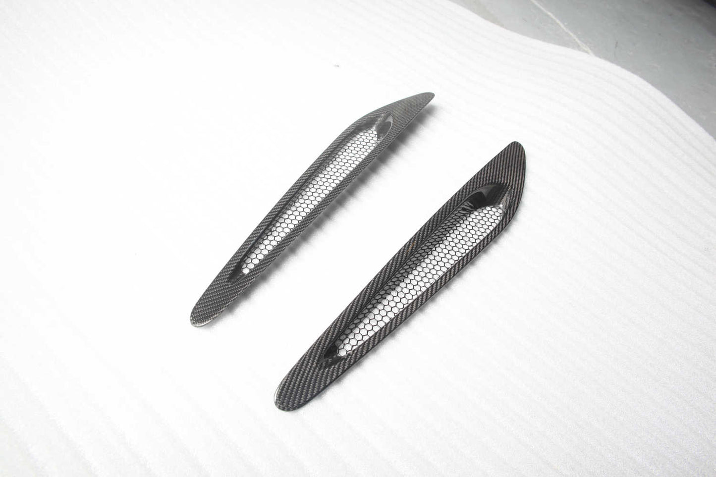 Dry Carbon Fibre Storage Lid Trim for McLaren 720s